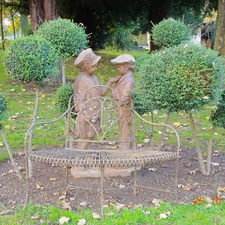 D'une Avec Piscine Partagee Jardin Clos Et Wifi A Saint Martin Des Entrees * Bayeux