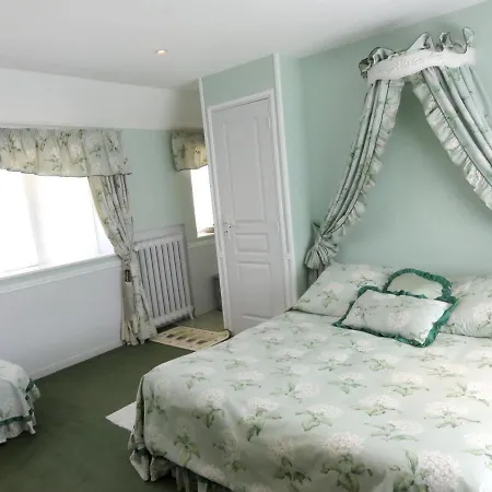 Apartment D'une Avec Piscine Partagee Jardin Clos Et Wifi A Saint Martin Des Entrees *